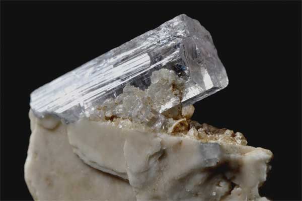 Achroite